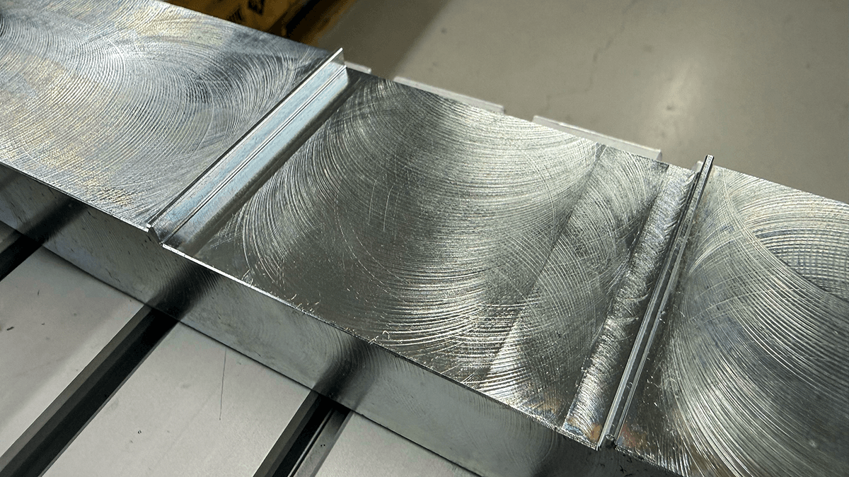Detail view of the magnetic return yoke