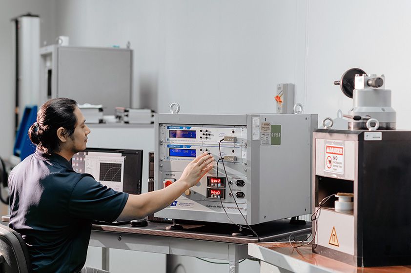 Identical testing equipment worldwide – Testing labs in Malaysia, China, and Switzerland are uniformly equipped